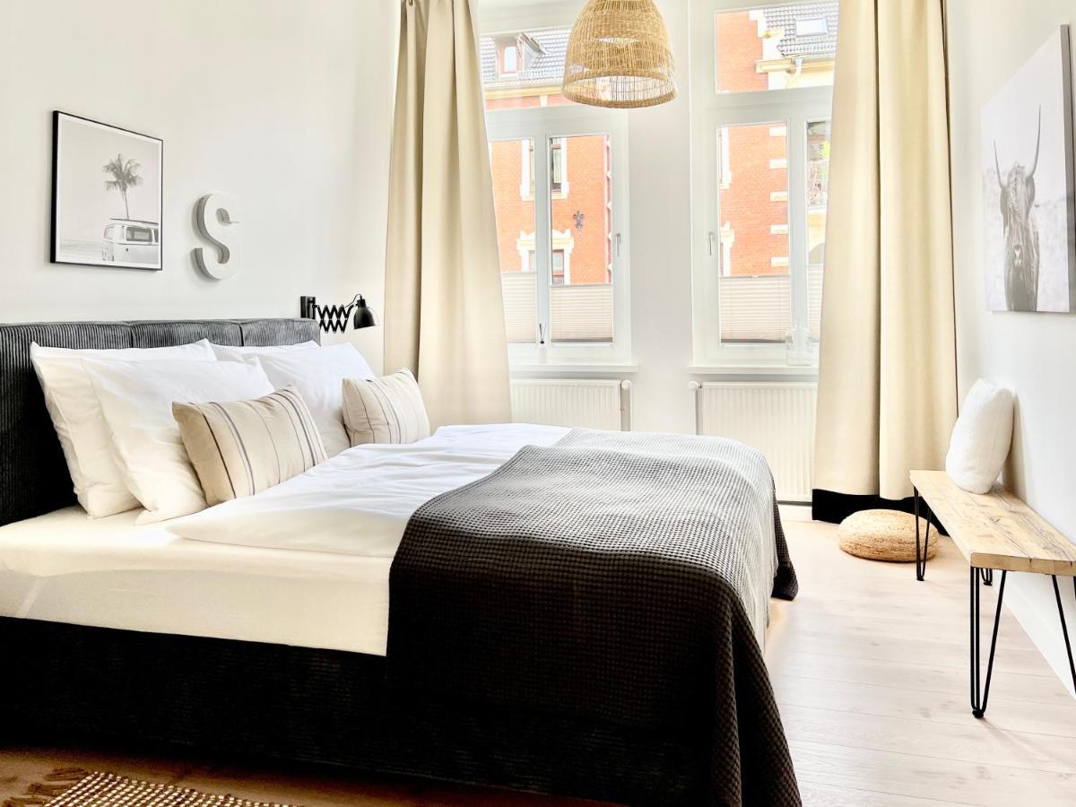 Makers And 01 Pauline 110qm Parkplatz 1-4 Personen Apartment Detmold
