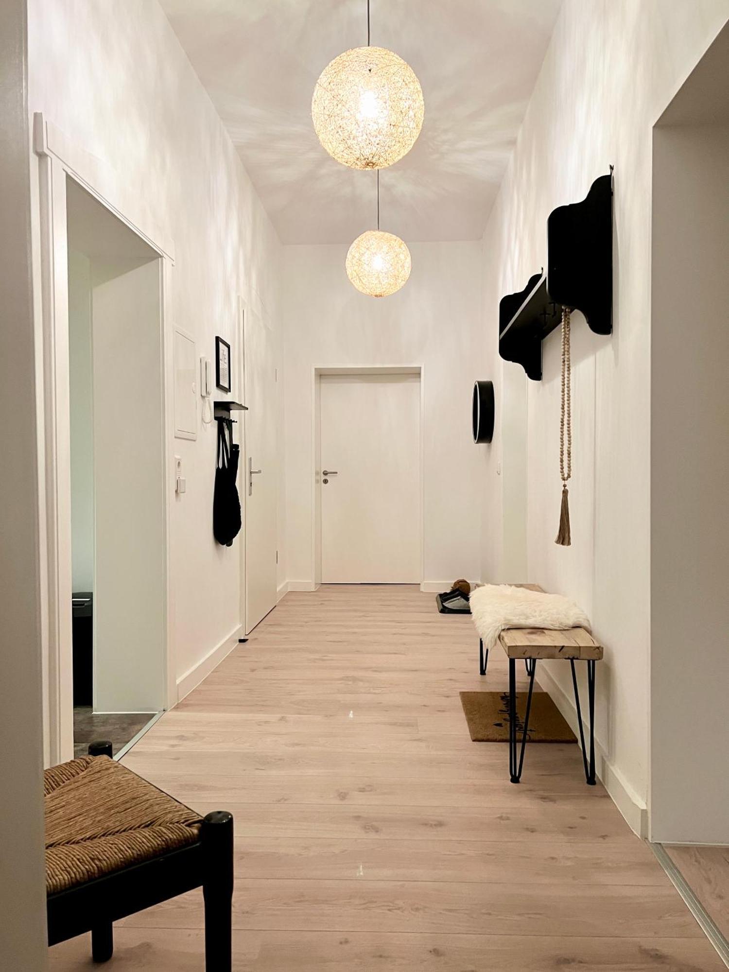 Apartment Makers And 01 Pauline 110qm Parkplatz 1-4 Personen
